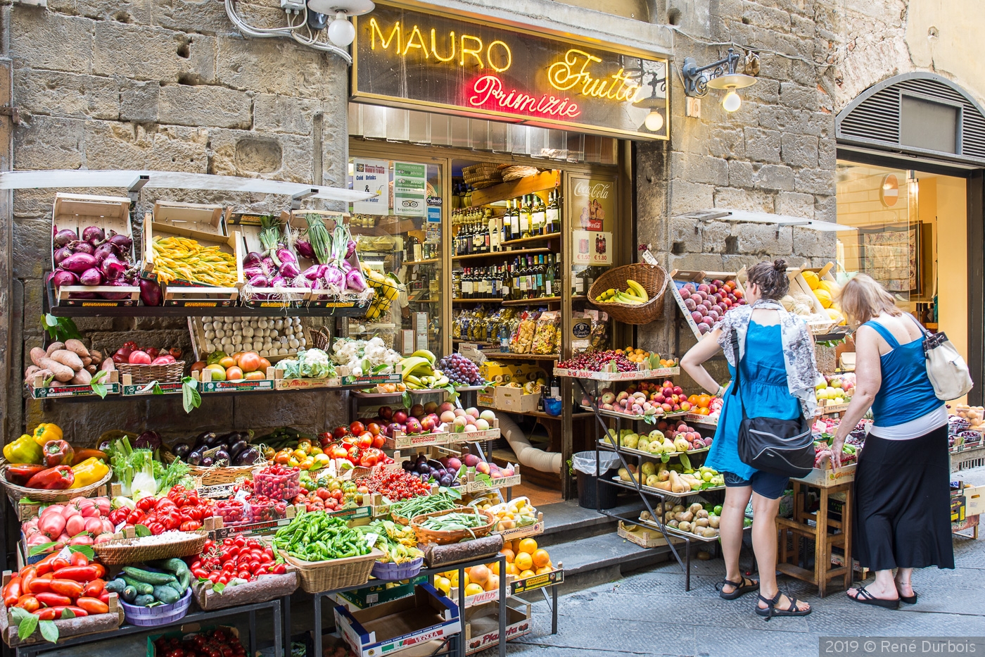 At the Market by René Durbois