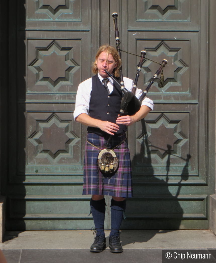 Piper at the Gate by Chip Neumann