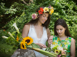 Admiring the bloom - Photo by René Durbois