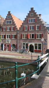 Bikes and Gables - Photo by Mireille Neumann