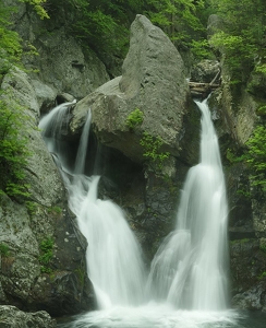 Bish Bash Falls - Photo by Richard Busch