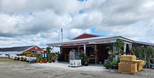 Carpenters Farm Stand - Photo by Bill Latournes