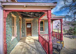 Desert Homestead - Photo by Mary Anne Sirkin