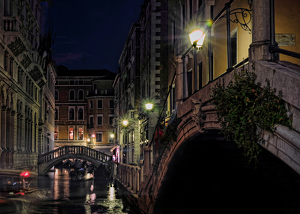 Night time on Venice back cannels - Photo by Frank Zaremba MNEC