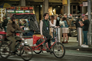 Perusing the Crowds - Photo by Bill Payne