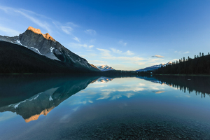 Reflecting Vista - Photo by René Durbois