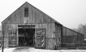 Class B HM: The Barn at Sturbridge Village by Kevin Hulse