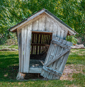 Tipsy Tool Shed - Photo by Mary Anne Sirkin