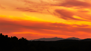 Class B 1st: Vermont Sunset by Ian Veitzer