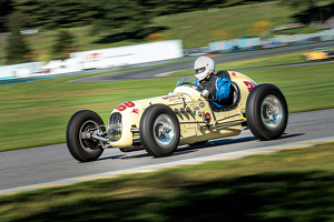 Vintage Sports Care Club of American - Photo by John Parisi