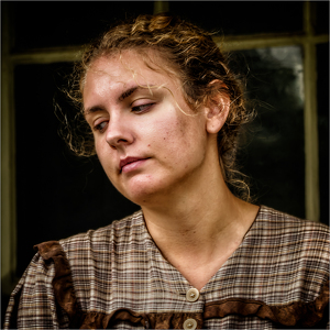 Weary Girl - Photo by Eric Lohse