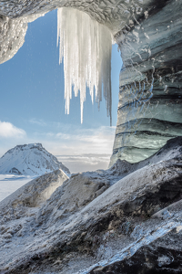 Window on the world - Photo by Peter Rossato